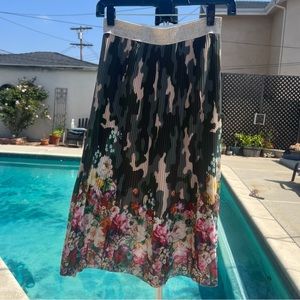 Tendenze midi skirt